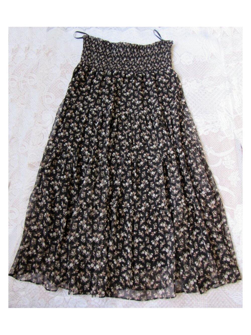 Lauren Ralph Lauren skirt; Black, Floral, Lined. sz. 6